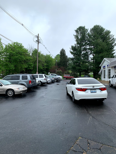 Auto Tune Up Service «Pewee Valley Auto Service, LLC», reviews and photos, 406 Central Ave, Pewee Valley, KY 40056, USA