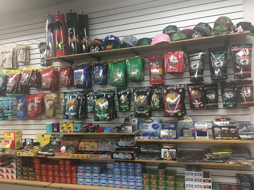 Tobacco Shop «Az 1 Smoke Shop», reviews and photos, 4617 E Thomas Rd, Phoenix, AZ 85018, USA
