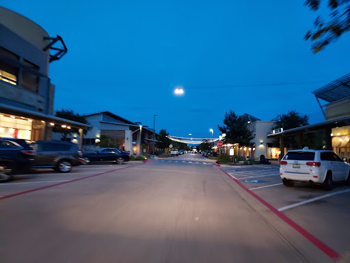 Shopping Mall «Hill Country Galleria», reviews and photos, 12700 Hill Country Blvd, Bee Cave, TX 78738, USA