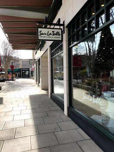 Shopping Mall «Stony Point Fashion Park», reviews and photos, 9200 Stony Point Pkwy, Richmond, VA 23235, USA