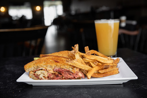 Bar & Grill «Lock 34 Bar & Grill», reviews and photos, 80 Main St, Lockport, NY 14094, USA