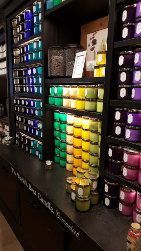 Beauty Supply Store «Bath & Body Works», reviews and photos, 275 Pavilion Pkwy, Fayetteville, GA 30214, USA