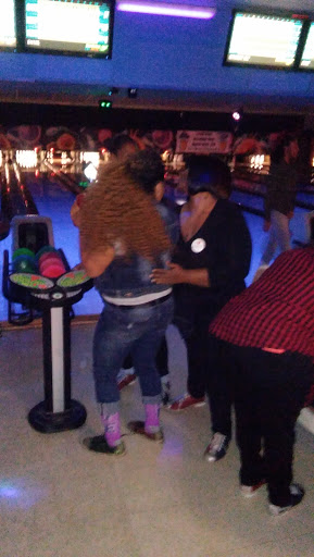 Bowling Alley «Burr Oak Bowl», reviews and photos, 3030 Burr Oak Ave, Blue Island, IL 60406, USA