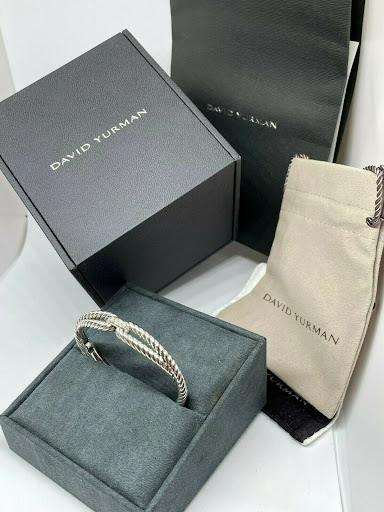 Pawn Shop «Crown Pawn Shop in Boca Raton», reviews and photos, 355 NE Spanish River Blvd, Boca Raton, FL 33431, USA