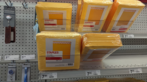 Office Supply Store «Staples», reviews and photos, 6543 N Landmark Dr, Park City, UT 84098, USA