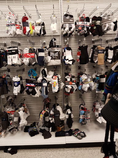 Clothing Store «Ross Dress for Less», reviews and photos, 2421 E Expy 83, Mission, TX 78572, USA