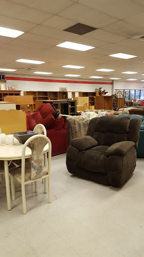 Thrift Store «The Salvation Army Family Store & Donation Center», reviews and photos, 5875 Middlebelt Rd, Romulus, MI 48174, USA