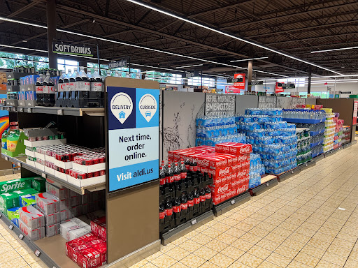 Supermarket «ALDI», reviews and photos, 1412 E Algonquin Rd, Schaumburg, IL 60173, USA