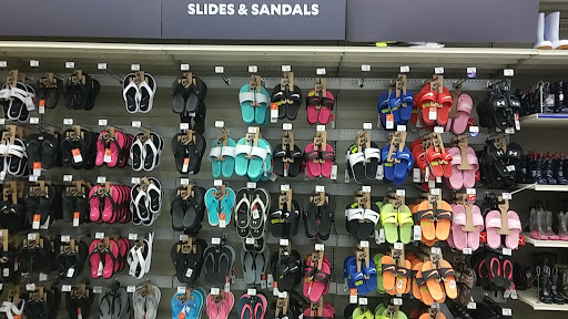 Sporting Goods Store «Academy Sports + Outdoors», reviews and photos, 661 Blanding Blvd #700, Orange Park, FL 32073, USA