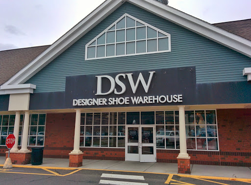 DSW Designer Shoe Warehouse, 113 Mill Plain Rd, Danbury, CT 06811, USA, 