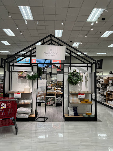 Department Store «Target», reviews and photos, 13505 20th Ave, College Point, NY 11356, USA