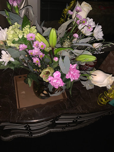 Gift Shop «Edible Arrangements», reviews and photos, 953 IL-59, Bartlett, IL 60103, USA