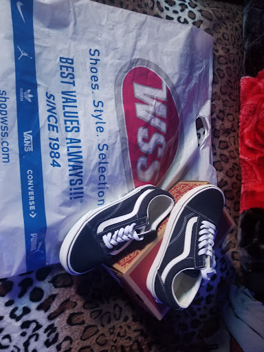 Shoe Store «WSS», reviews and photos, 1340 N Azusa Ave, Covina, CA 91722, USA
