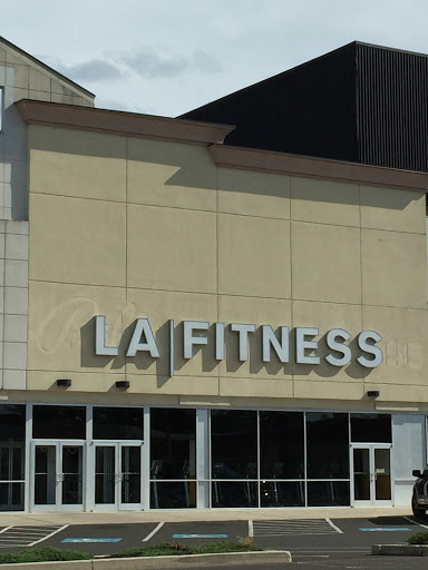 Shopping Mall «Cedarbrook Plaza Shopping Center», reviews and photos, 1000 Easton Rd, Wyncote, PA 19095, USA