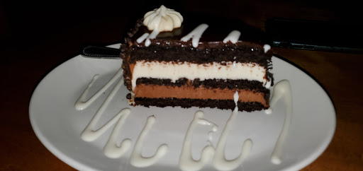 American Restaurant «Black Walnut Café - The Woodlands», reviews and photos, 9000 New Trails Dr, The Woodlands, TX 77381, USA