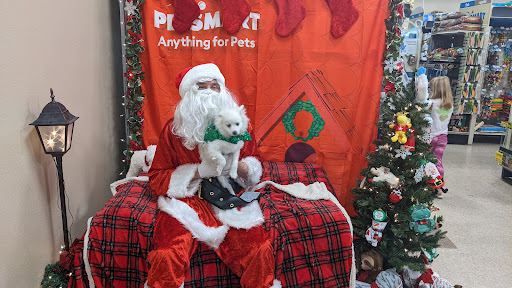 Pet Supply Store «PetSmart», reviews and photos, 2435 Prairie Center Pkwy, Brighton, CO 80601, USA