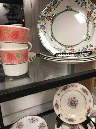 Thrift Store «Second Glance», reviews and photos, 2 Pond Rd # 1, Gloucester, MA 01930, USA