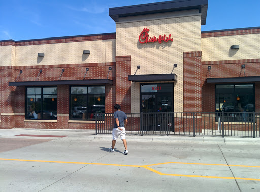 Fast Food Restaurant «Chick-fil-A», reviews and photos, 9331 E Arapahoe Rd, Greenwood Village, CO 80112, USA