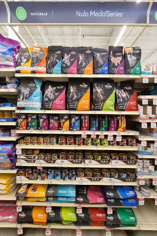 Pet Supply Store «PetSmart», reviews and photos, 278 New Britain Ave, Plainville, CT 06062, USA