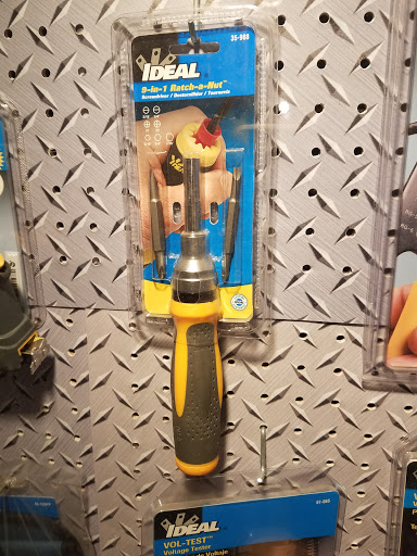 Electrical Supply Store «Manor Electric Supplies Light», reviews and photos, 2737 Ocean Ave, Brooklyn, NY 11229, USA