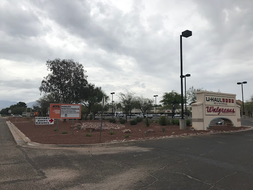 U-Haul Storage of East Broadway