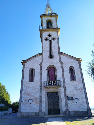 Igreja Paroquial de Divino Salvador de Minhotães - Barcelos
