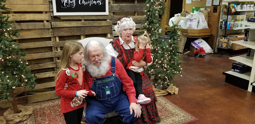 Animal Feed Store «Town-N-Country Farm & Pet Supply», reviews and photos, 59 GA-212, Monticello, GA 31064, USA