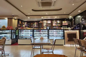 Shree Kanha Sweets Confectionary And Restaurant image