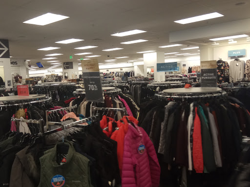 Department Store «Nordstrom Rack Downtown DC», reviews and photos, 1800 L St NW, Washington, DC 20036, USA