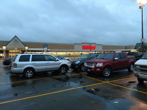 Grocery Store «Meijer», reviews and photos, 5800 Gull Rd, Kalamazoo, MI 49048, USA