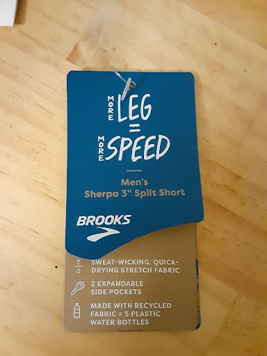 Running Store «Fleet Feet Sports Raleigh», reviews and photos, 3532 Wade Ave, Raleigh, NC 27607, USA