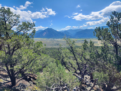 Las Vistas De Questa Trail