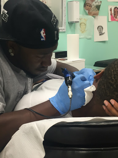 Body Piercing Shop «Artisan Body Piercing And Tattoo», reviews and photos, 5720 Hoggard Rd, Norfolk, VA 23502, USA