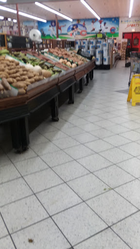 Grocery Store «Supermercado La Chiquita», reviews and photos, 4926 W Cermak Rd, Cicero, IL 60804, USA
