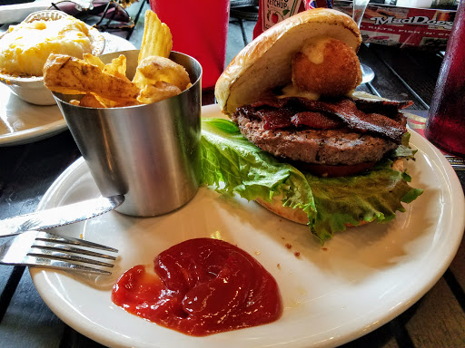 Pub «Mad Dogs British Pub Riverwalk», reviews and photos, 123 Losoya St #19, San Antonio, TX 78205, USA