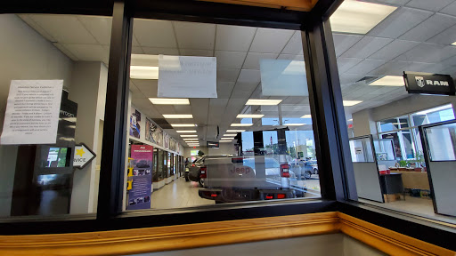 Car Dealer «Milford Auto Group - Jeep Chrysler Dodge RAM», reviews and photos, 1470 Boston Post Rd, Milford, CT 06460, USA