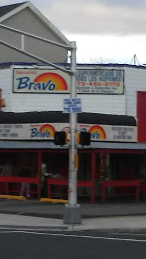 Grocery Store «Bravo Supermarkets», reviews and photos, 260 Roseville Ave, Newark, NJ 07107, USA