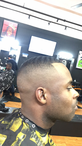 Barber Shop «Upper Level Cut Lounge Barbershop», reviews and photos, 5050 S Tacoma Way #15, Tacoma, WA 98409, USA