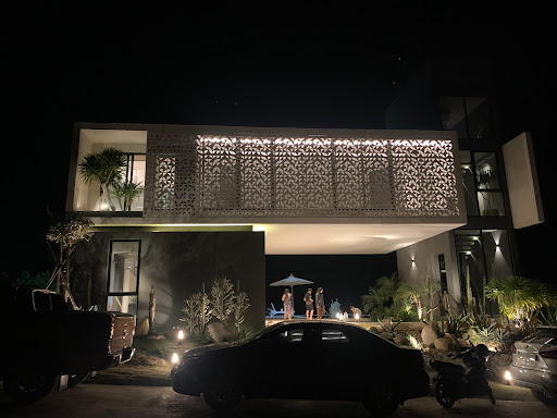 S-Hill Villa