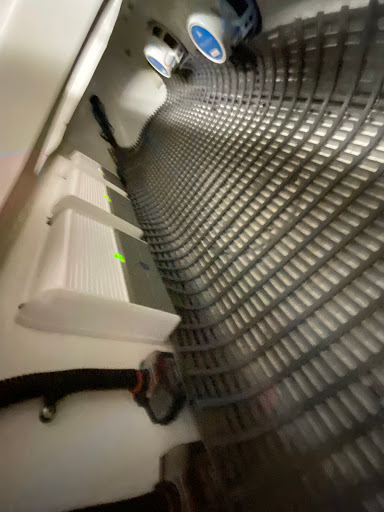 Car Stereo Store «Soundbytes Automotive Electronics,Inc», reviews and photos, 328 W N Ave, Northlake, IL 60164, USA