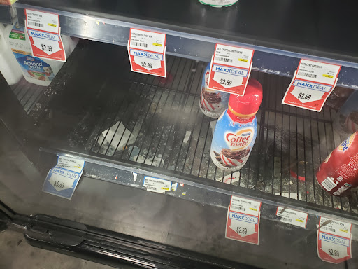 Grocery Store «Grocery Outlet Bargain Market», reviews and photos, 1460 Fitzgerald Dr, Pinole, CA 94564, USA