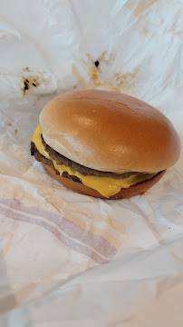 Cheeseburger du Restauration rapide McDonald's à Savenay - n°2