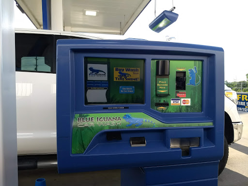 Car Wash «Blue Iguana Car Wash», reviews and photos, 11647 St Charles Rock Rd, Bridgeton, MO 63044, USA