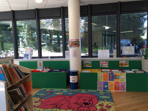 Thornhill Community Library