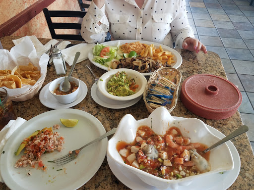 Mariscos Los Arcos