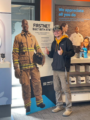 Cell Phone Store «AT&T», reviews and photos, 2700 N Montana Ave, Helena, MT 59601, USA