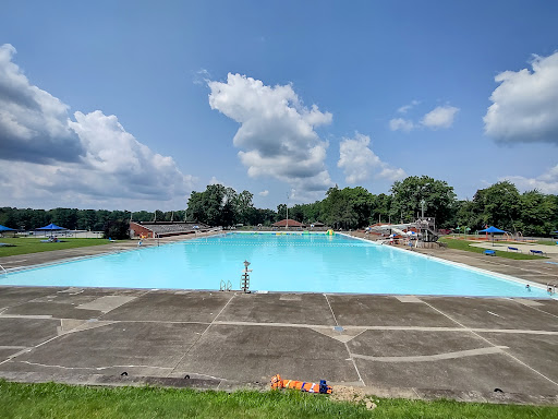 Public outdoor pools Pittsburgh