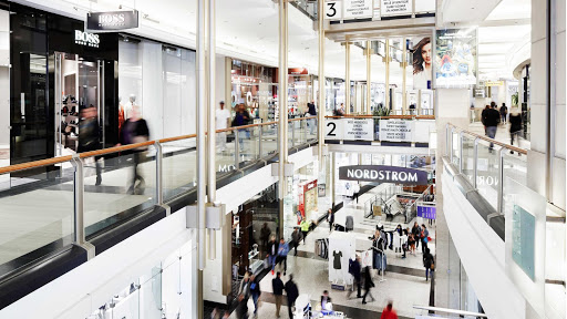 Shopping Mall «The Shops at North Bridge», reviews and photos, 520 N Michigan Ave, Chicago, IL 60611, USA