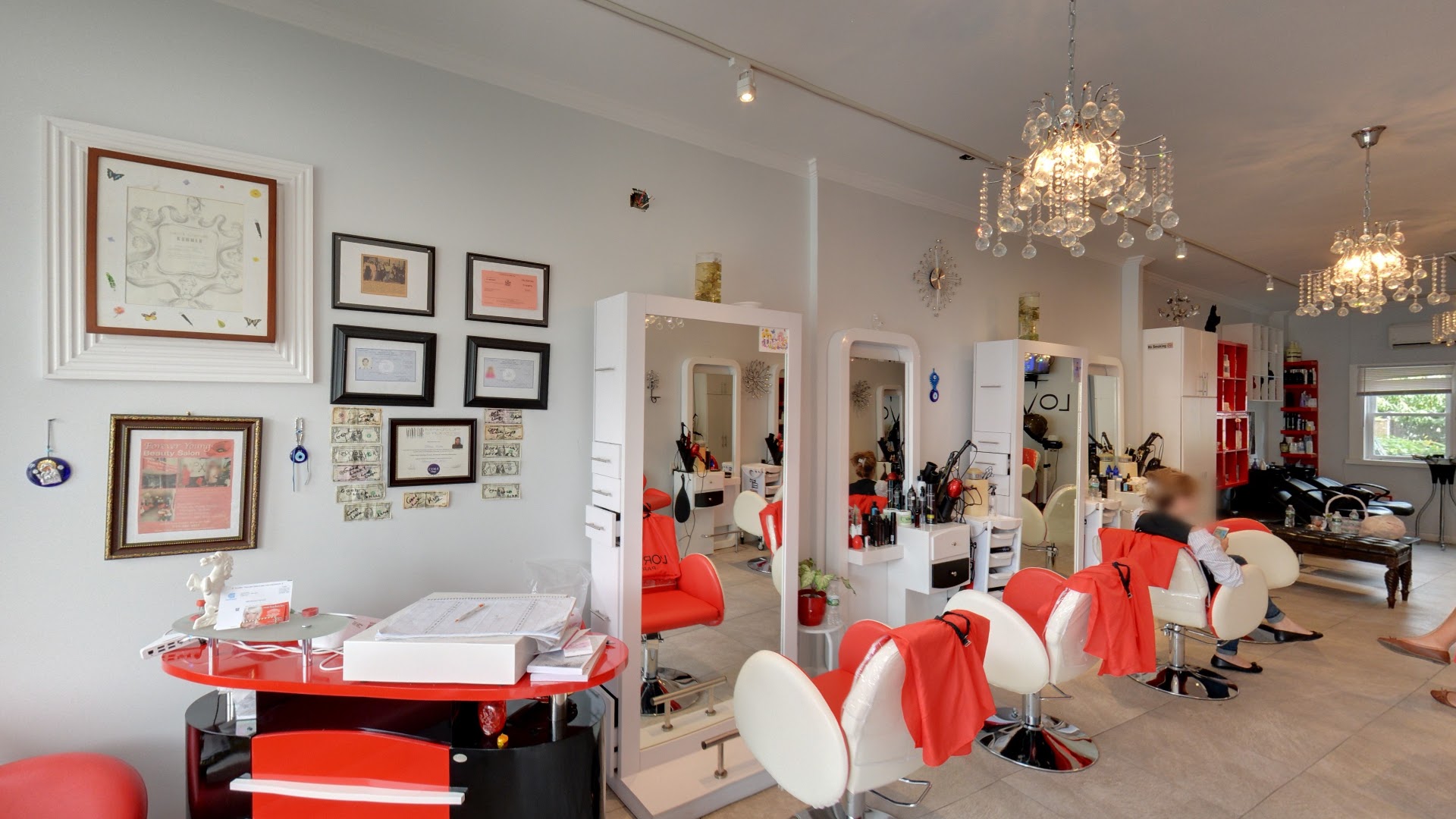 Forever Young Beauty Salon