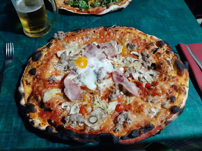 Pizzeria Trattoria La Colombara Via Monsignor Giuseppe Palazzini, 2, 61046 Piobbico PU, Italia